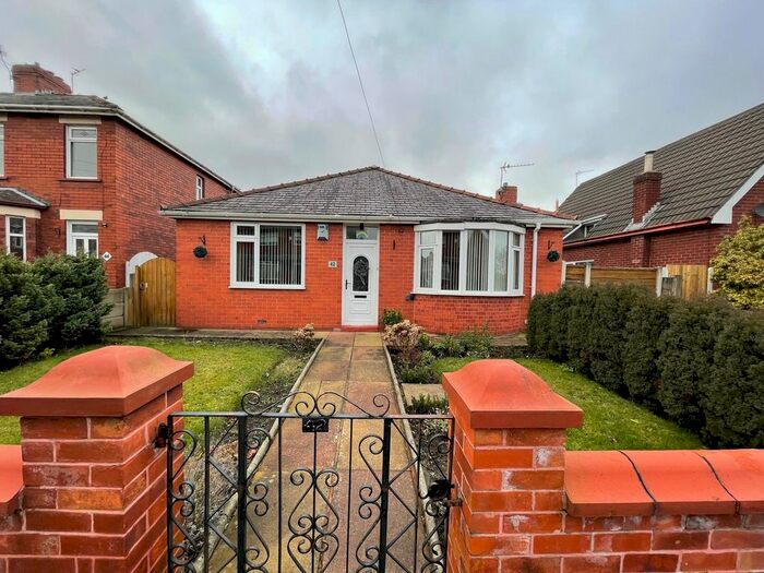 2 Bedroom Bungalow To Rent In Windsor Road, Ashton-In-Makerfield, Wigan, WN4