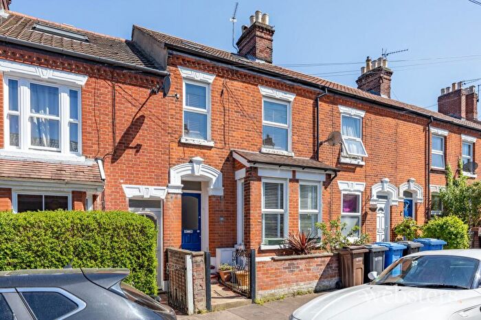 3 Bedroom Terraced House For Sale In Lincoln Street, Norwich, NR2