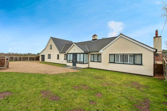 5 Bedroom Detached Bungalow For Sale In Hopton Road, Garboldisham, Diss, IP22