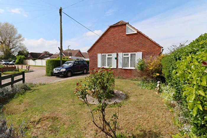 3 Bedroom Detached House For Sale In Elm Close Estate, Hayling Island, PO11