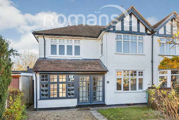 4 Bedroom Semi-Detached House To Rent In Nelson Road, SL4