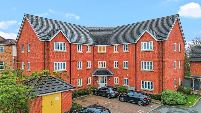 2 Bedroom Flat To Rent In Lingwell Park, Widnes, WA8