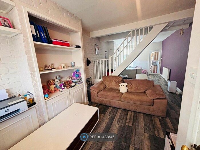 2 Bedroom Terraced House To Rent In Sheridan Street, Leic, LE2