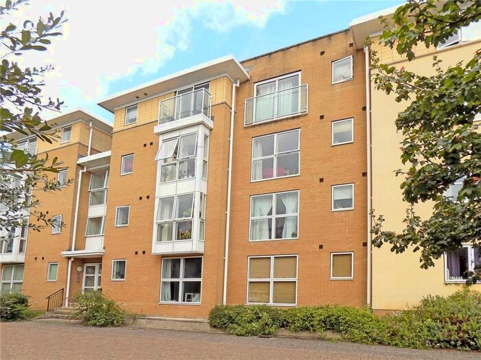 2 Bedroom Apartment To Rent In Richmond Court, Exeter, Devon, EX4