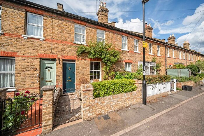 2 Bedroom Terraced House For Sale In Evelyn Road, Ham, TW10