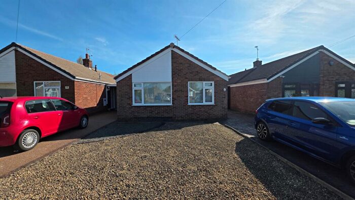 2 Bedroom Detached Bungalow For Sale In Alderbrook Close, Rolleston-On-Dove, Burton-On-Trent, DE13