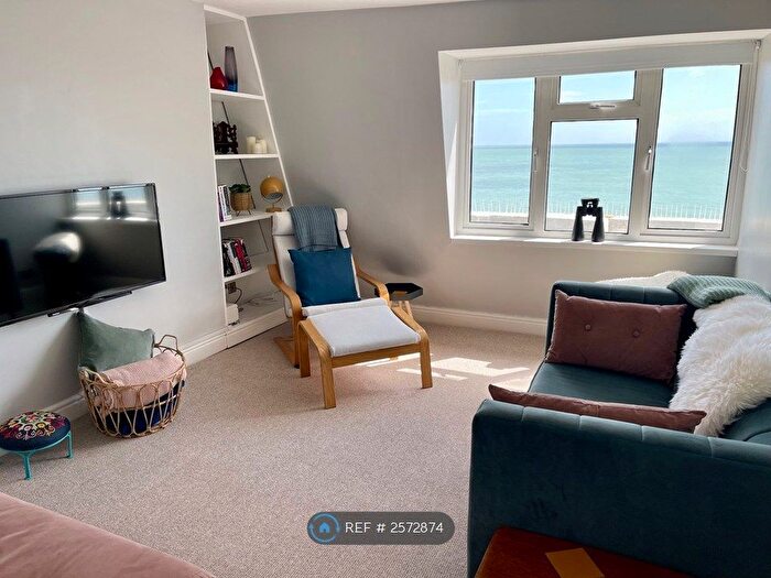 1 Bedroom Flat To Rent In Prince Of Wales Terrace, Deal, CT14