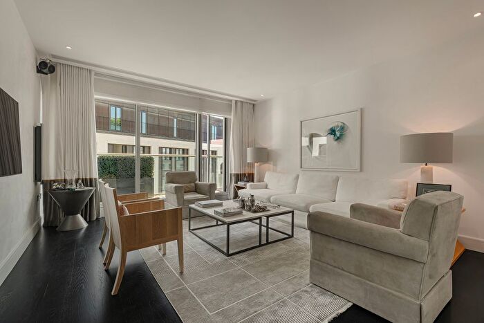 2 Bedroom Flat For Sale In Knightsbridge, Knightsbridge, London, SW7