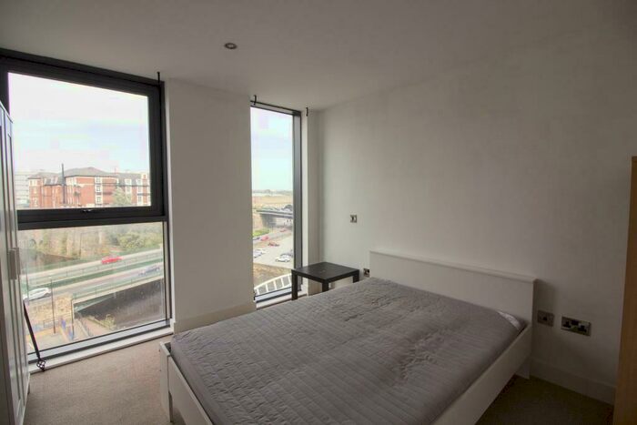2 Bedroom Apartment To Rent In Wicker Riverside, North Bank, Sheffield, S3
