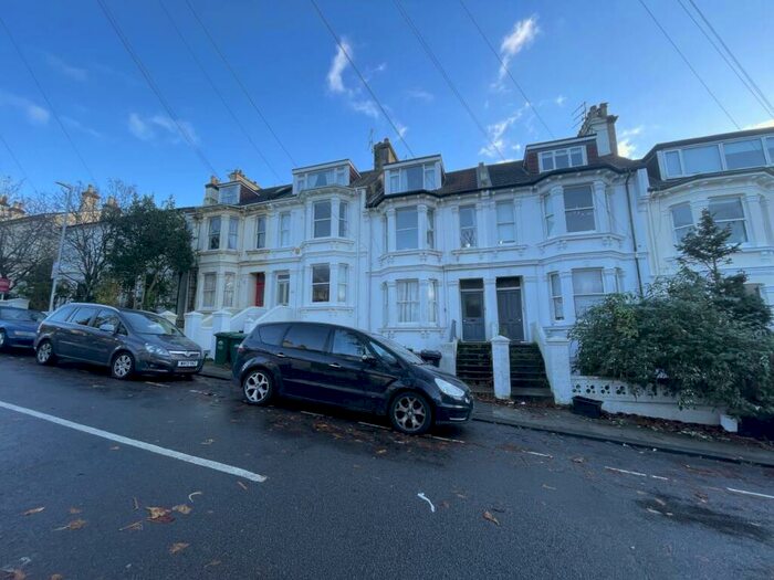 3 Bedroom Flat To Rent In Springfield Road, Brighton, East Sussex, BN1