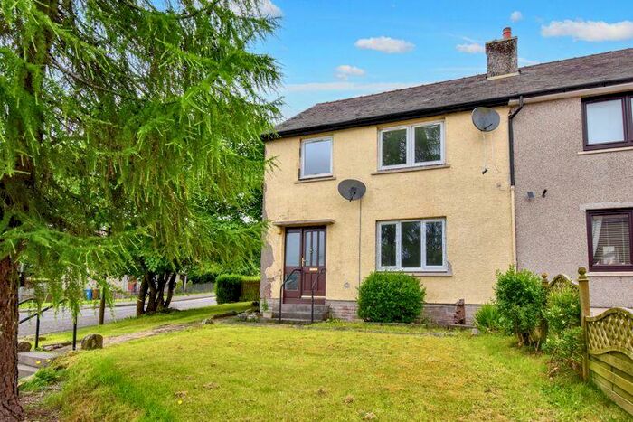 3 Bedroom Semi-Detached House For Sale In Ballinkier Avenue, Banknock, FK4