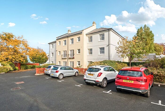 1 Bedroom Flat For Sale In Commercial Street, Cheltenham, Gloucestershire, GL50