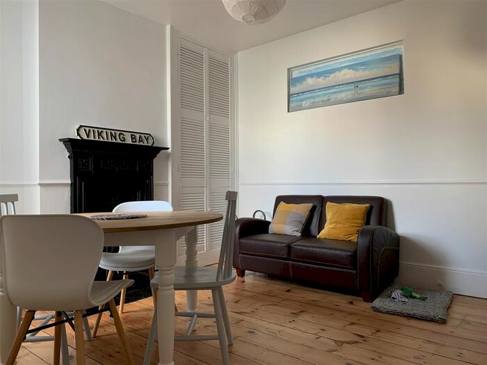 2 Bedroom Property To Rent In Chaucer Road, Broadstairs, CT10