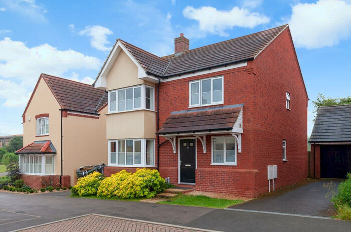 5 Bedroom Detached House For Sale In Ruskin Close Oxford, OX2