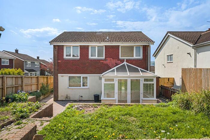 4 Bedroom Detached House For Sale In Princes Walk, New Inn, Pontypool, NP4