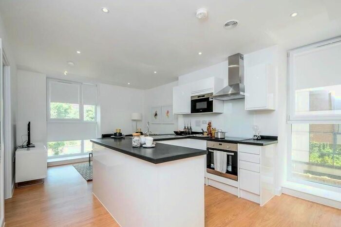 1 Bedroom Flat To Rent In Sydenham Road, Croydon, CR0