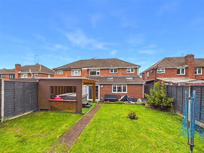 4 Bedroom Semi Detached House For Sale In Lavington Drive, Longlevens, Gloucester, Gloucestershire, GL2