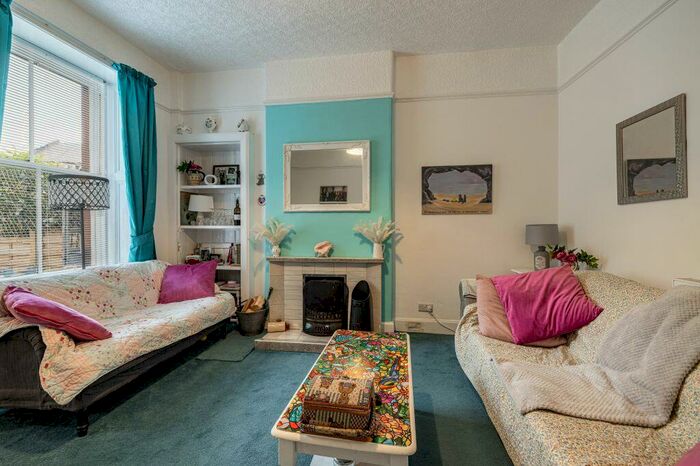 2 Bedroom Flat For Sale In / Rosetta Road, Peebles, EH45