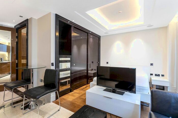 Studio To Rent In Ebury Square, London, SW1W