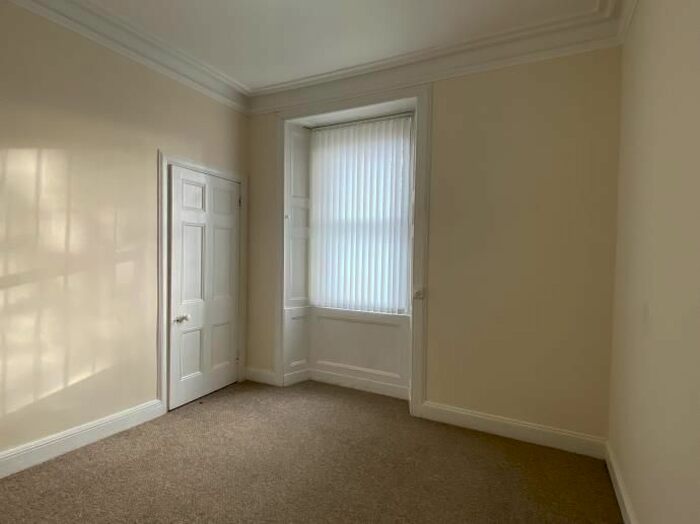 2 Bedroom Flat To Rent In West End, West Calder, EH55