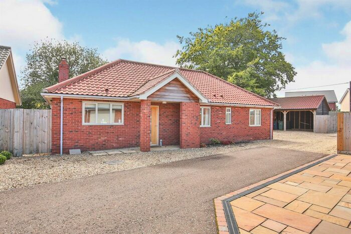 3 Bedroom Bungalow To Rent In Settlers Court, Swaffham, PE37