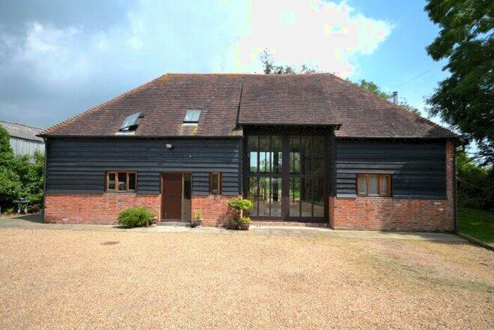 3 Bedroom Detached House To Rent In Broad Road, Hambrook, West Sussex, PO18