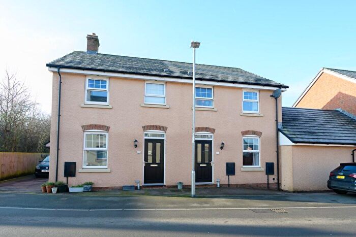 3 Bedroom Semi-Detached House For Sale In Ternata Drive, Monmouth, NP25