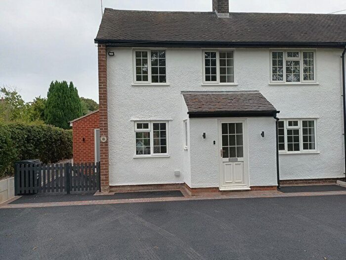 3 Bedroom Semi-Detached House To Rent In Oak Lane, Macclesfield, SK11