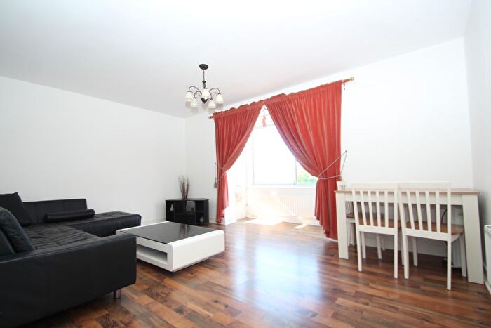 1 Bedroom Property To Rent In Viceroy Court, Croydon, CR0