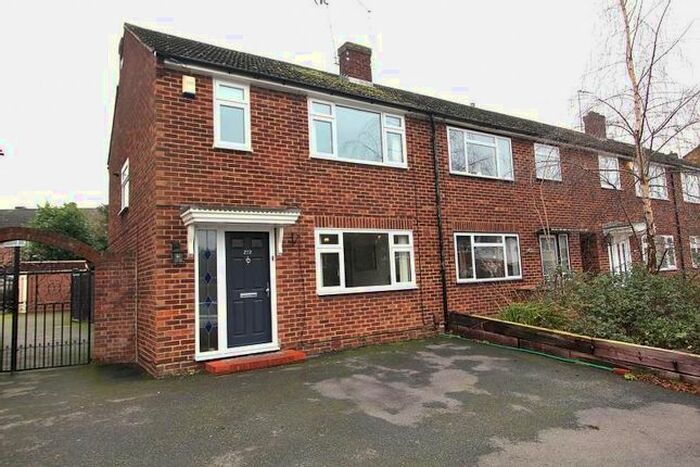 3 Bedroom End Of Terrace House To Rent In Gloucester Avenue, Chelmsford, CM2