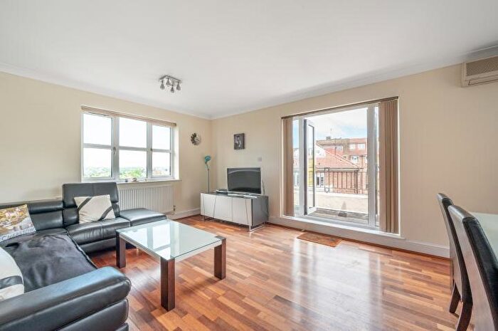 3 Bedroom Flat For Sale In Portman Heights, West Heath Road, London, NW3