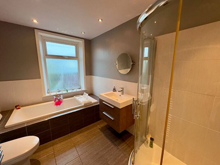 2 Bedroom Terraced House For Sale In Cross Street, Briercliffe, Burnley, BB10