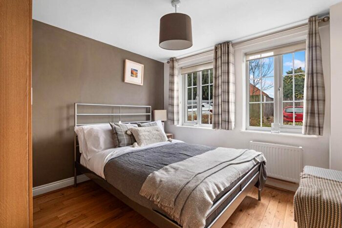 1 Bedroom Flat For Sale In Flax Close, Alcester, B49