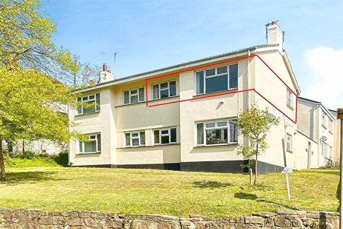 1 Bedroom Flat For Sale In Tregear Gardens, Truro, Cornwall, TR1