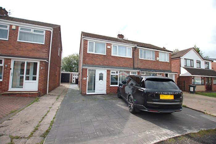 3 Bedroom Semi Detached House To Rent In Carlisle Crescent, Ashton-Under-Lyne, Greater Manchester, OL6