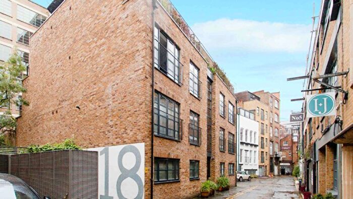 1 Bedroom Flat To Rent In Hatton Place, London, EC1N