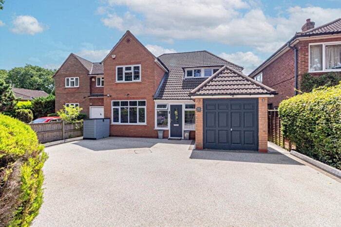 4 Bedroom Detached House For Sale In Mill Lane, Bentley Heath, Solihull, B93