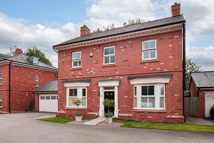 4 Bedroom Detached House For Sale In Oswalds Way, Tarporley, CW6