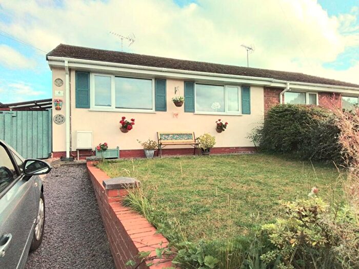 2 Bedroom Semi-Detached Bungalow For Sale In Goodwood Grove Mold, CH7
