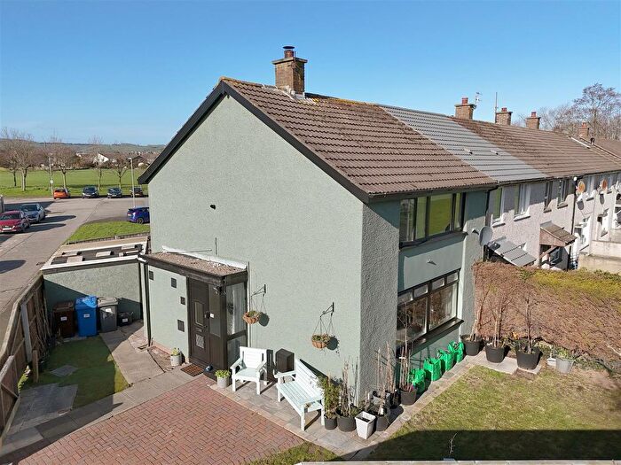 4 Bedroom End Terrace House For Sale In Blenheim Drive, Newtownards, BT23