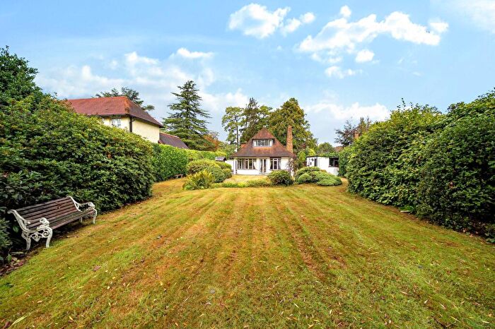 4 Bedroom Detached House For Sale In Hillbury Road, Warlingham, CR6