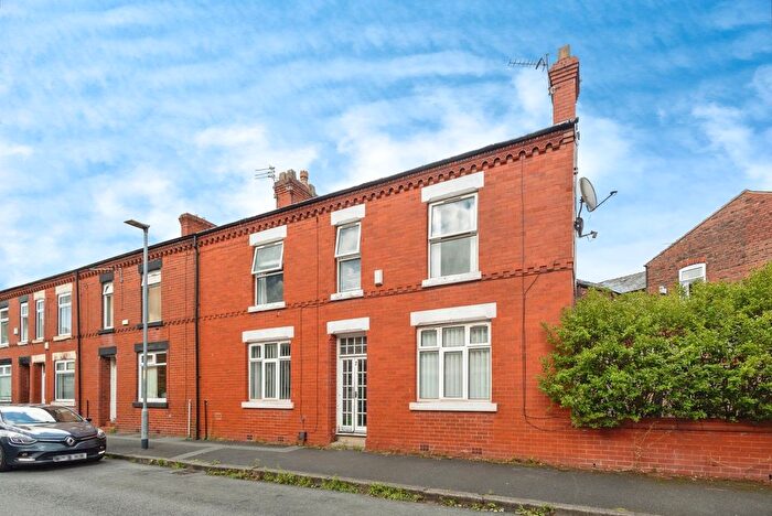 3 Bedroom End Terrace House For Sale In Quarmby Road, Manchester, Greater Manchester, M18