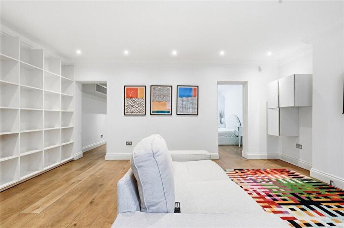 1 Bedroom Apartment To Rent In Gloucester Avenue, Primrose Hill, London, NW1