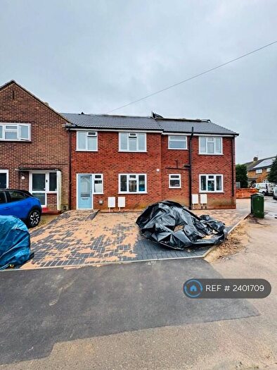3 Bedroom Terraced House To Rent In Cress Road, Slough, SL1