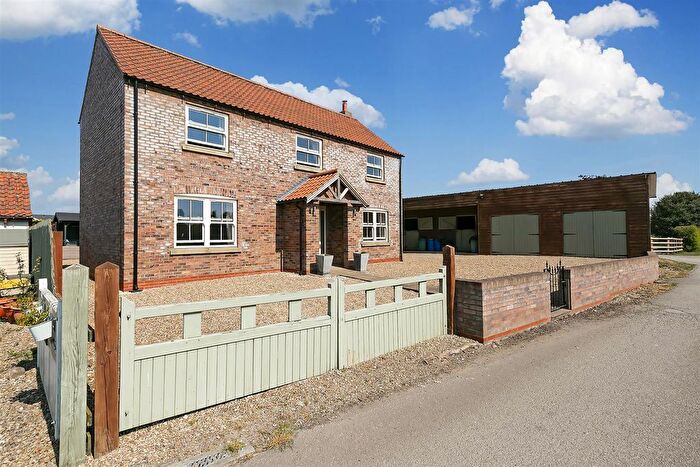 4 Bedroom Detached House For Sale In Seaton Ross, York, YO42