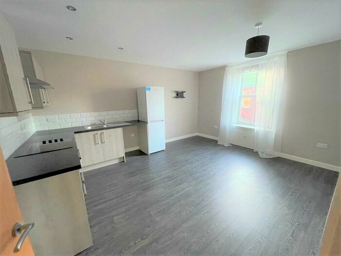2 Bedroom Flat To Rent In Kinnaird Street, Arbroath, Angus, DD11
