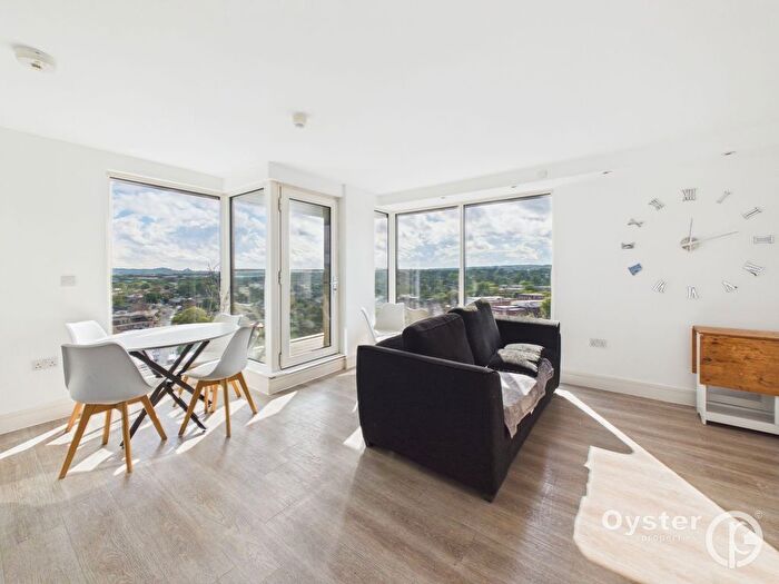 2 Bedroom Flat To Rent In Station Road, Premier House, HA8