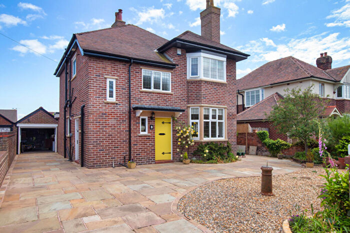 4 Bedroom Detached House For Sale In Sandringham Road, Lytham St. Annes, FY8