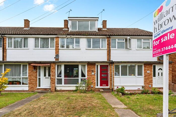 5 Bedroom Terraced House For Sale In South Road, South Ockendon, RM15
