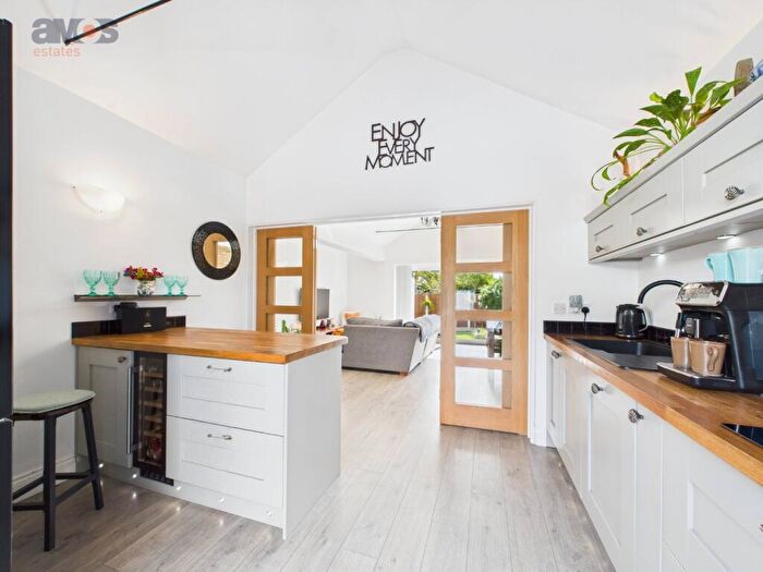 3 Bedroom Detached Bungalow For Sale In Orchill Drive, Hadleigh, Essex, SS7